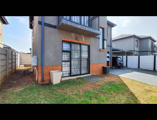 4 BEDROOM HOUSE FOR SALE IN ALBERTSDAL